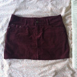 Mini corduroy burgundy mini skirt from HM